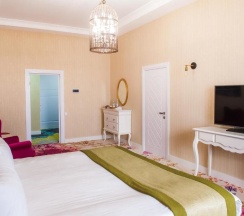 Люкс Presidential с красивым видом из окна в The One Hotel Astana