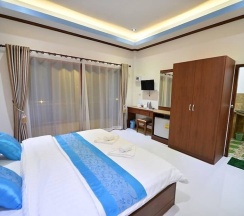 Номер Deluxe с видом на горы в Dusit Phuphaya Resort
