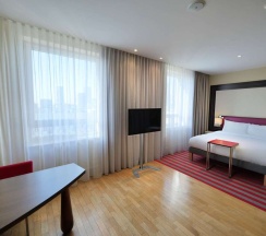 Двухместный номер Superior двуспальная кровать в Mercure Warszawa Grand