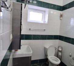 Коттедж с 5 комнатами с балконом и с красивым видом из окна в Коттеджи на Рублевке