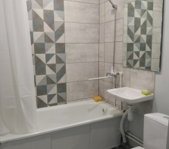 Апартаменты Comfort с балконом и с видом на город в Квартира на Селигере
