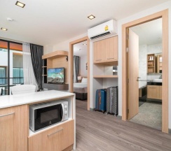 Двухместный номер Deluxe Plus c 1 комнатой 2 отдельные кровати в Grand Kata VIP