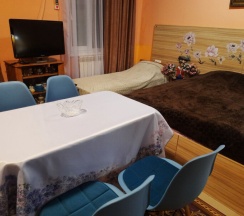 Стандарт трёхместный с кухней и с 1 доп. местом в Тифлис