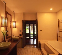 Коттедж с 2 комнатами в Azalea Village Wellness Resort