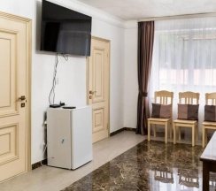 Три комнаты с каминным залом в Алатау-Кавказ