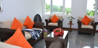 Раунд-Айленд: Апартаменты The Old School Self Catering
