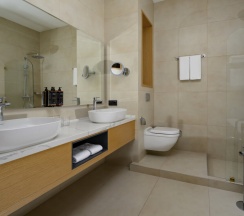 Двухместный люкс Superior двуспальная кровать в Mercure Tashkent