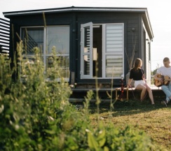 Амбаркаса Family в Амбаркаса