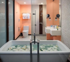 Двухместный номер Deluxe с балконом 2 отдельные кровати в Springfield at Sea Resort & Spa