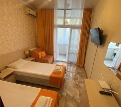 Апартаменты с видом на сад в Joy apartments