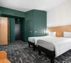 Двухместный номер Standard с видом на город 2 отдельные кровати в Отель Ibis Астана