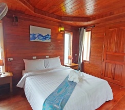 Двухместное бунгало с видом на сад двуспальная кровать в Horizon Beach Resort Koh Jum