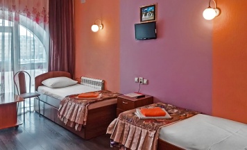 Койко-место в женском номере на 4 человека в Smart Hotel KDO Кемерово
