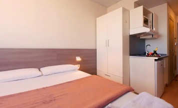 Двухместный номер с кухней Standard (2 отдельные кровати) в Vertice Roomspace Madrid