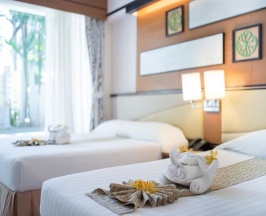Номер Premier с балконом в Asia Cha Am Hotel