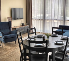 Вилла с 4-мя спальнями и панорамным видом на горы в Skypark