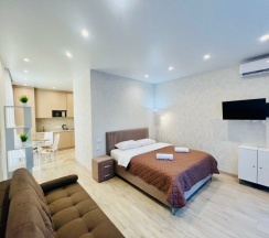 Студия 30 Е в San-Marino