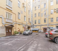 Квартира в Апартаменты на Большой проспект Петроградской стороны, 38-40