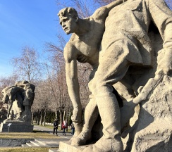 Квартира в Апартаменты на ул Аллея Героев 1-92