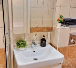 2-комнатные апартаменты, 72м² в ApartAprel 