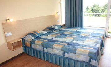Семейный номер Standard с видом на воду в Bonita Hotel