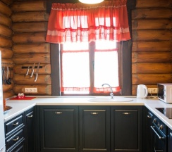 Коттедж с балконом в Подстепки house