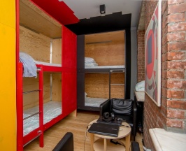 C (8 мест,женский) в Hovel