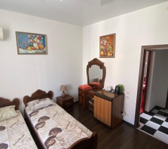 Комната стандарт с 2 односпальными кроватями в Sochi VIP house