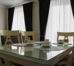 Двухместный полулюкс с балконом и с красивым видом из окна двуспальная кровать в Golden Park