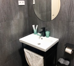Deluxe room with balcony в Villa lazio