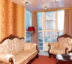 Номер люкс королевский в Пантера