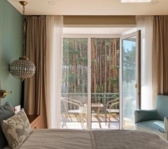 Стандарт с 1 двуспальной кроватью, вид на сад (2 этаж) в Vania rooms