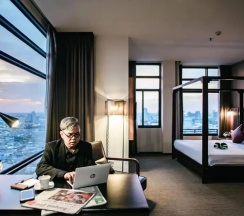 Одноместный люкс с видом на реку в Grand Howard Hotel Bangkok