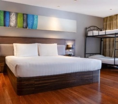 Семейный люкс в Holiday Inn Resort Phuket Karon Beach by IHG