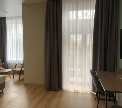 Номер полулюкс в Кристалл