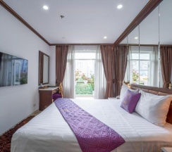 Люкс Deluxe в Suji Hotel