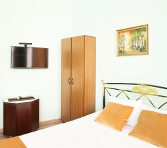 Трехместный  семейный номер в Круиз