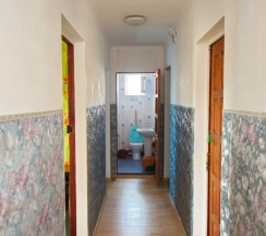 Двухместный номер Улучшенный с балконом 2 отдельные кровати в Ninel