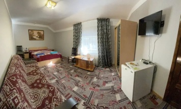 Трёхместный номер Standard в Адамас