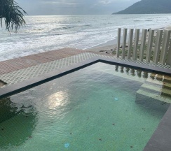 Вилла рядом с пляжем в Wis Beach Khanom
