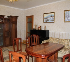 Дом в Оливия