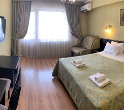 Двухместный номер с 1 кроватью или 2 отдельными кроватями, балконом и видом на море в Акс