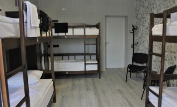 Место в общей 6-местной мужской комнате в O`Key Home