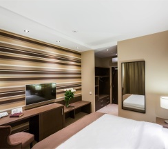 Двухместный номер Комфорт с большой кроватью в Онегин