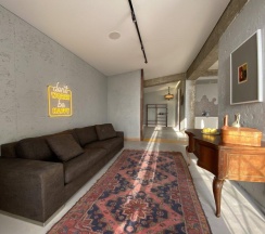 5-местные 2-комнатные апартаменты люкс семейные (мансарда) в Apart Ru Hotel