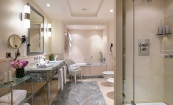 Люкс Classic в Rocco Forte Hotel Amigo
