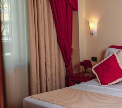 Двухместный номер Deluxe двуспальная кровать в Pushkin hotel