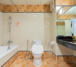 Двухместный номер Standard с видом на бассейн 2 отдельные кровати в Bella Villa Prima