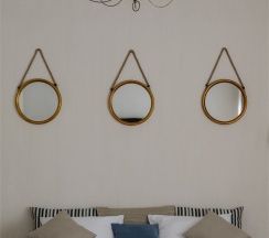 Джуниор Cюит в Welcome House