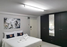 Номер Superior в RoomQuest Bangkok Ratchada